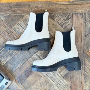 Stuart Weitzman Norah Leather Lug-Sole Chelsea Ivory Booties - 8.5N